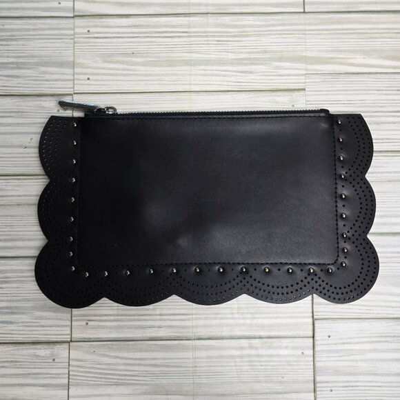 BCBGMAXAZRIA Black Leather Scalloped Studded Envelope Clutch Bag Pouch - Picture 2 of 9